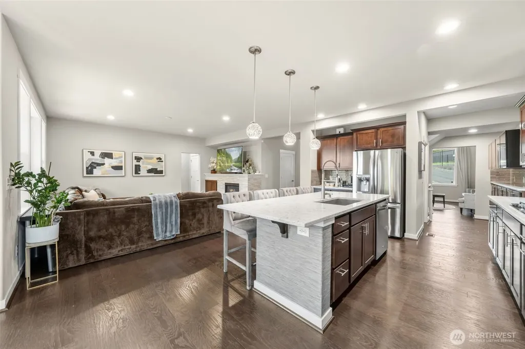 34576 56th Court S Auburn WA 98001