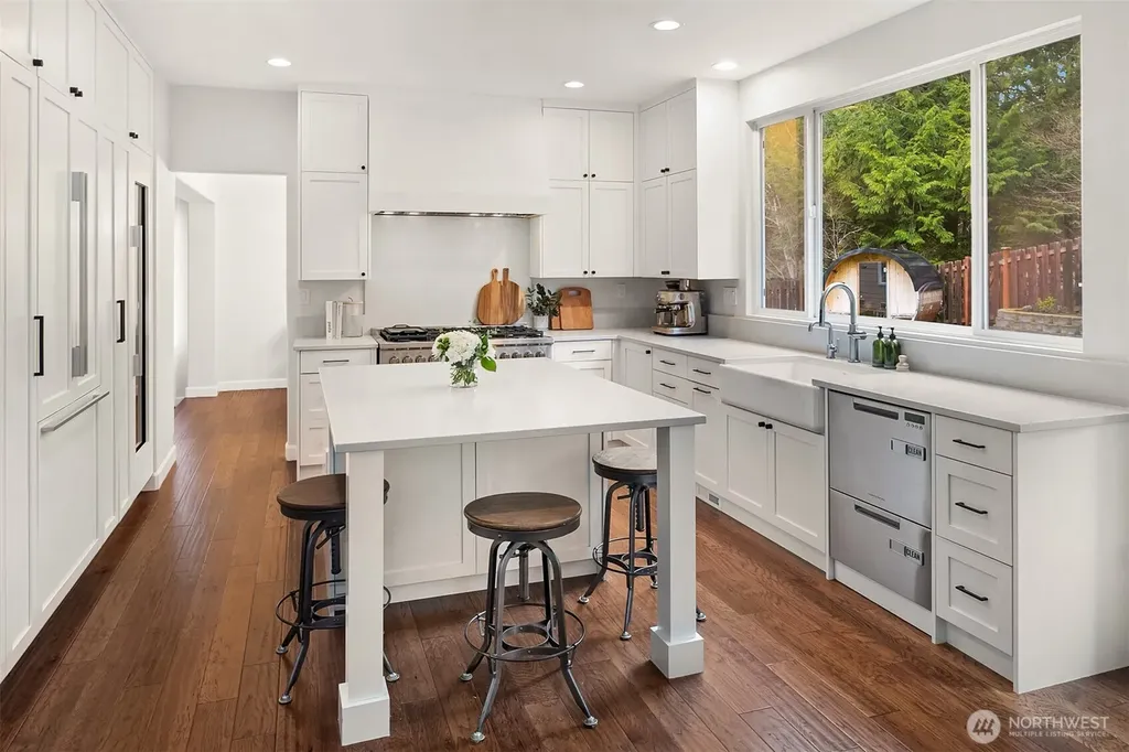 24046 SE 9th Court Sammamish WA 98075