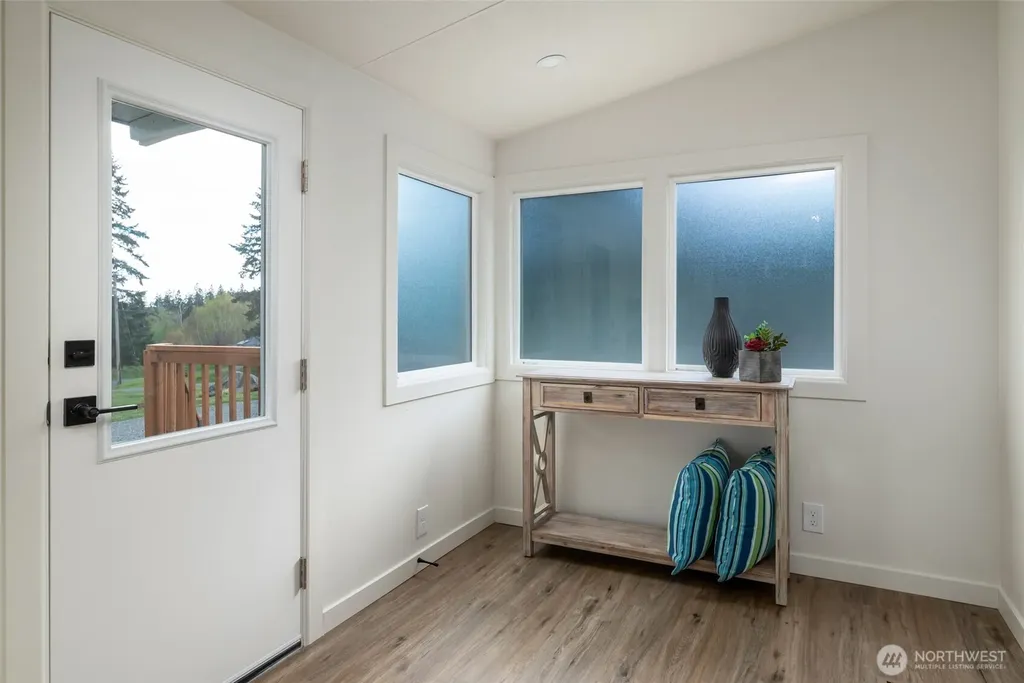 2192 Nautilus Road Freeland WA 98249