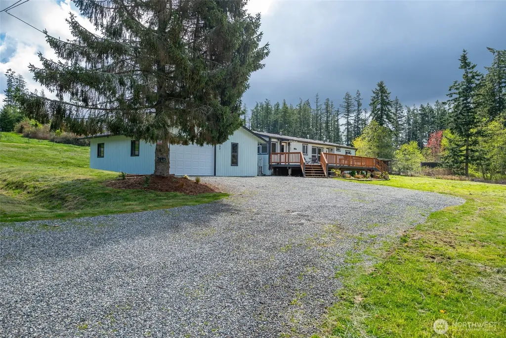 2192 Nautilus Road Freeland WA 98249