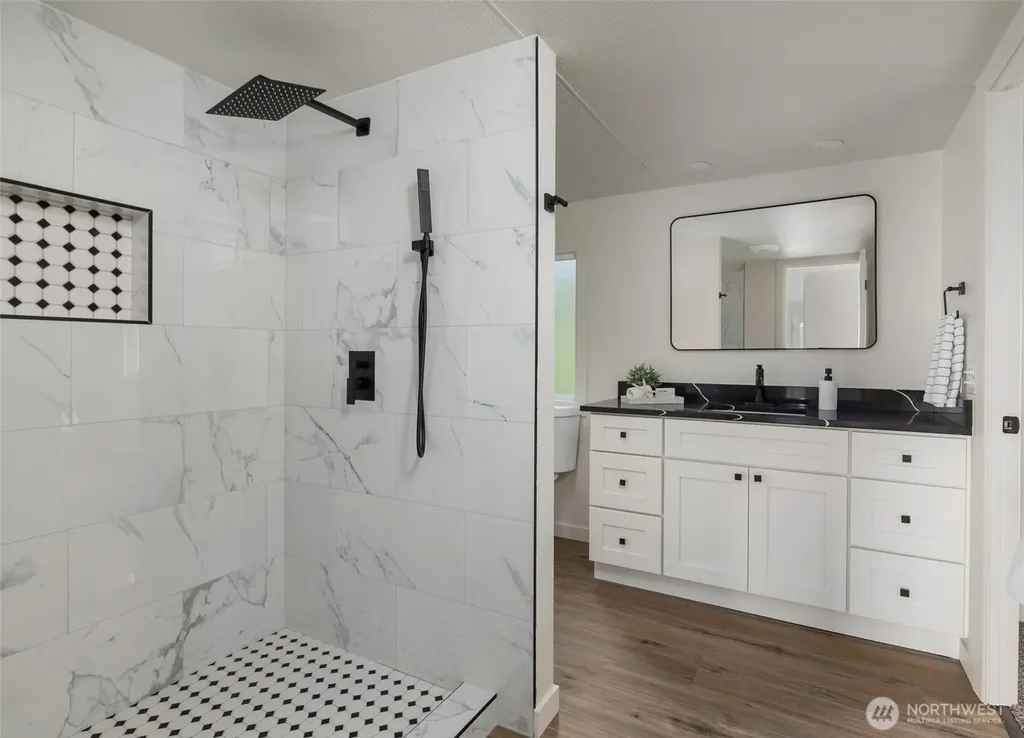 2192 Nautilus Road Freeland WA 98249