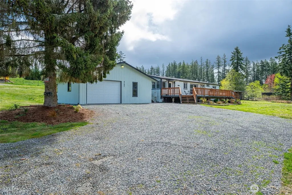 2192 Nautilus Road Freeland WA 98249