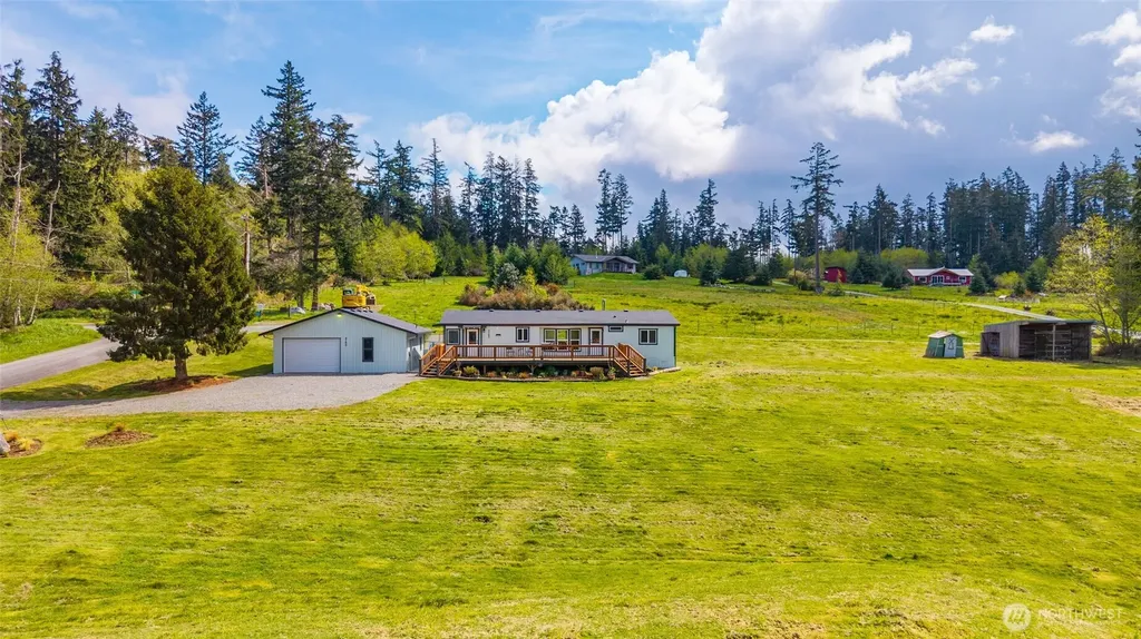 2192 Nautilus Road Freeland WA 98249