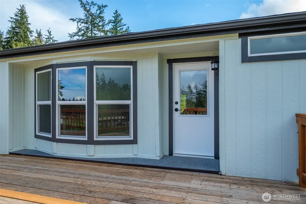 2192 Nautilus Road Freeland WA 98249