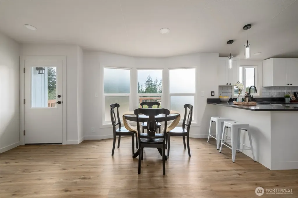 2192 Nautilus Road Freeland WA 98249