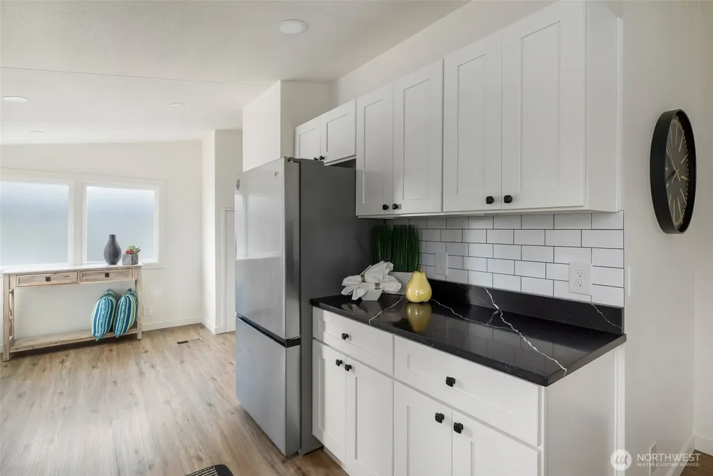 2192 Nautilus Road Freeland WA 98249