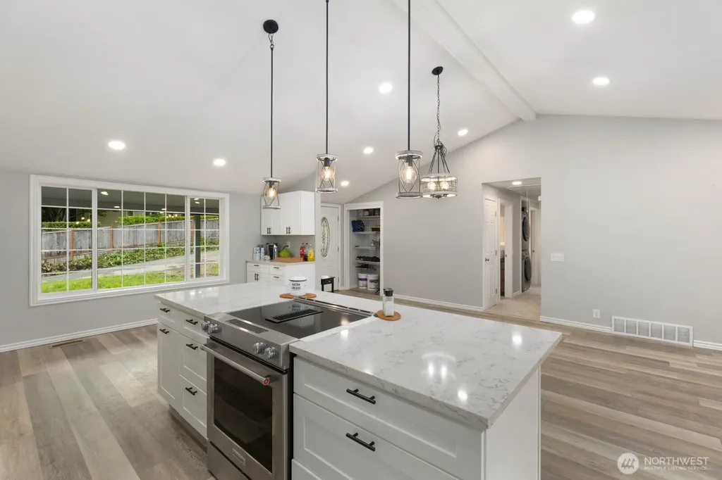 4110 152nd Street SW Lynnwood WA 98087