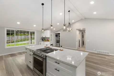 4110 152nd Street SW Lynnwood WA 98087