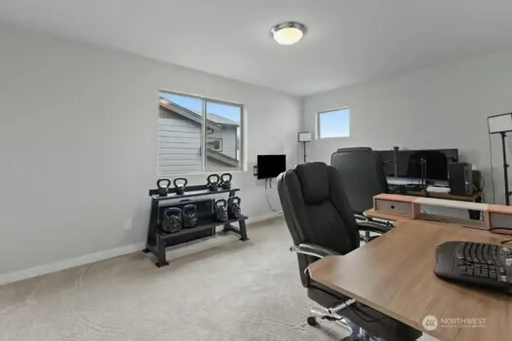 1528 Maas Court Buckley WA 98321