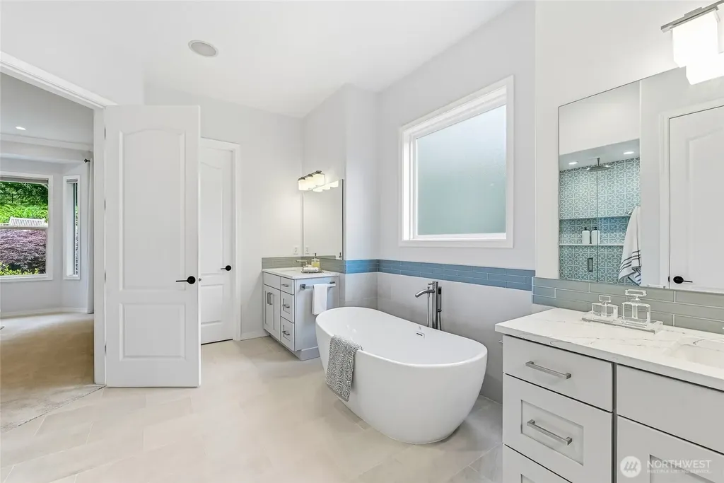 24132 NE 131st Terrace Redmond WA 98053