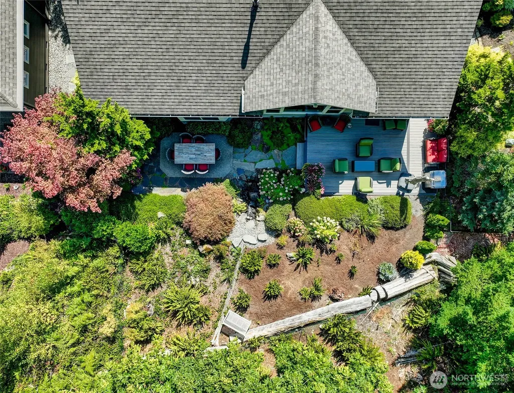 24132 NE 131st Terrace Redmond WA 98053