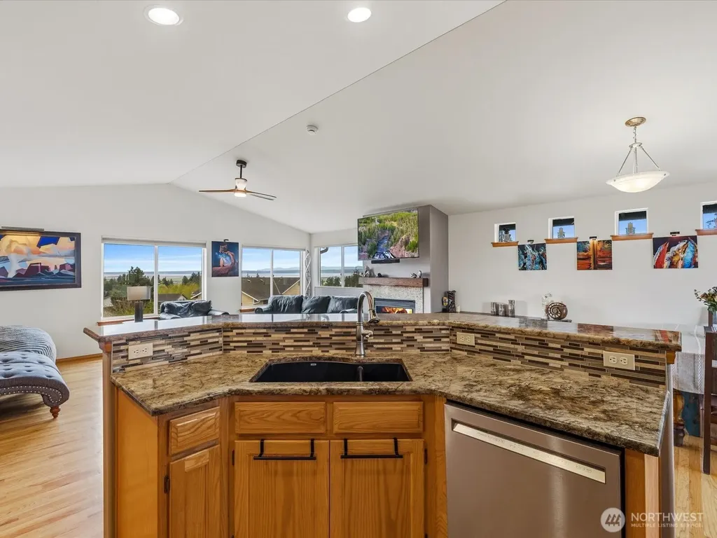7703 278th Place NW Stanwood WA 98292