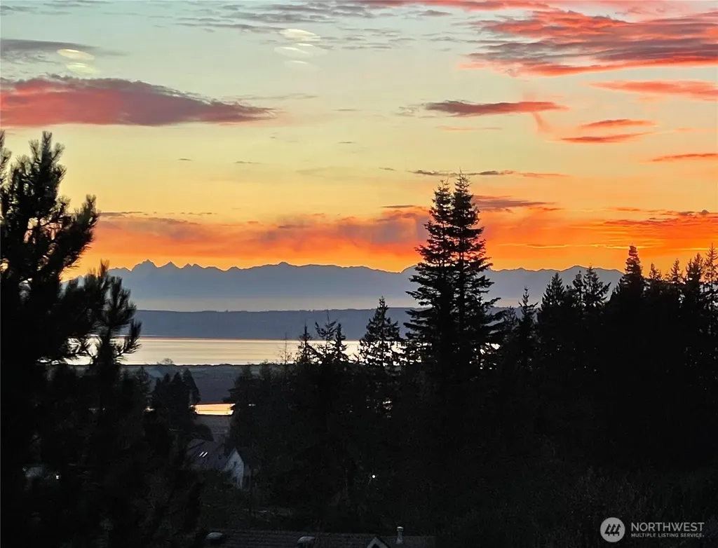 7703 278th Place NW Stanwood WA 98292