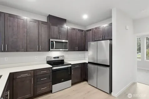 9916 18th Avenue W Everett WA 98204