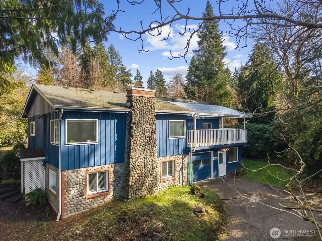 1347 N Pear Street NE Olympia WA 98506