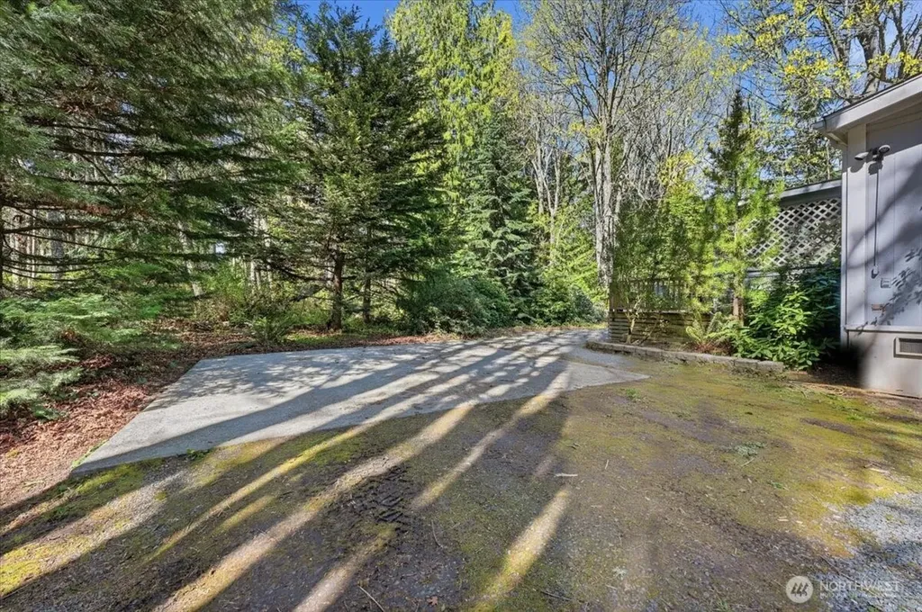 3218 Cherry Tree Lane Camano Island WA 98282