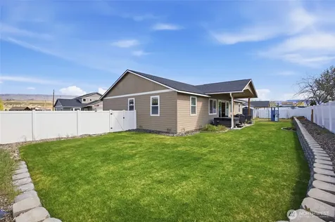 44 Jamey Lane Malaga WA 98828