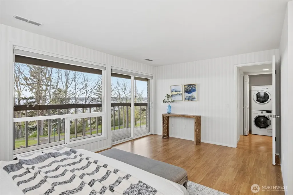 337 S State Street Bellingham WA 98225