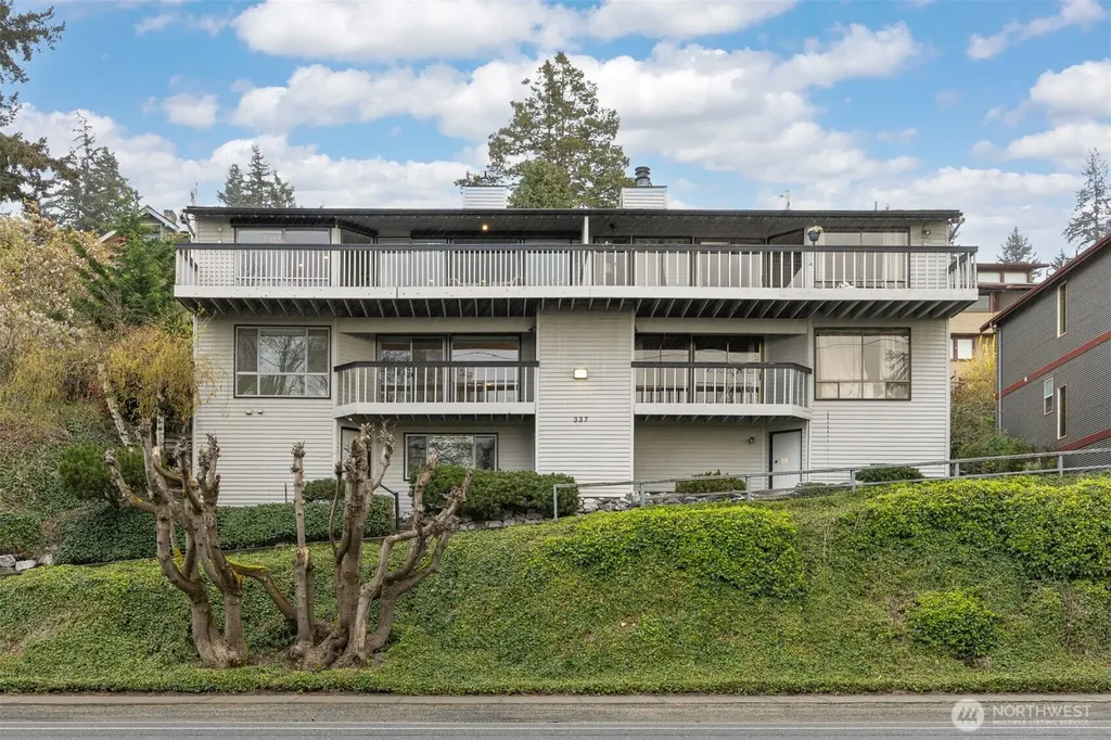 337 S State Street Bellingham WA 98225