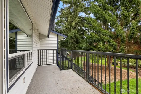 1800 SW 318th Place Federal Way WA 98023