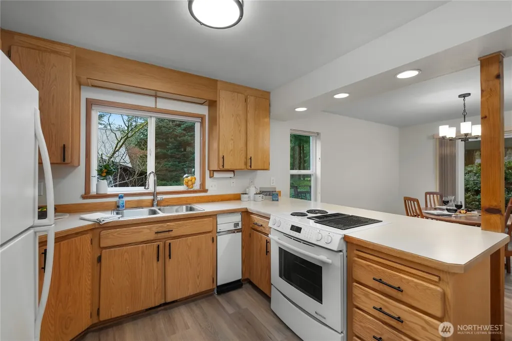 140 E Saint Andrews Drive Shelton WA 98584