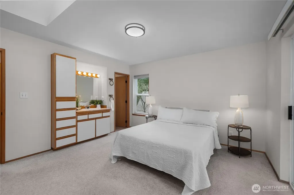 140 E Saint Andrews Drive Shelton WA 98584
