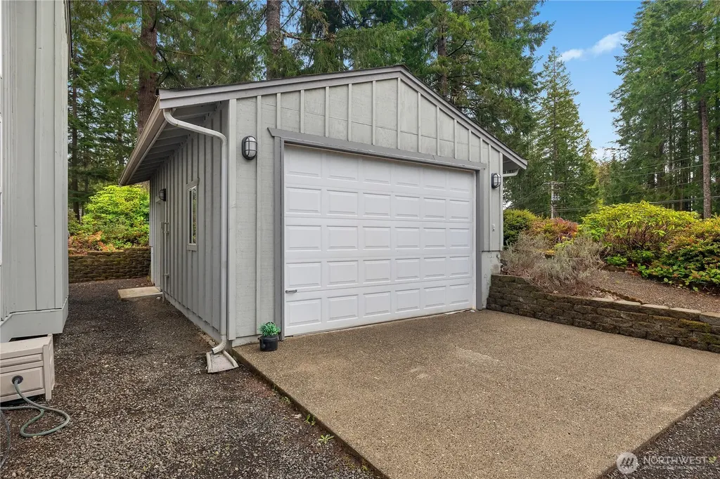 140 E Saint Andrews Drive Shelton WA 98584