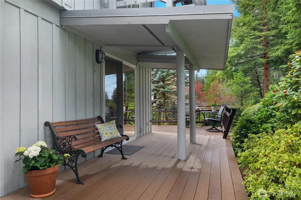140 E Saint Andrews Drive Shelton WA 98584