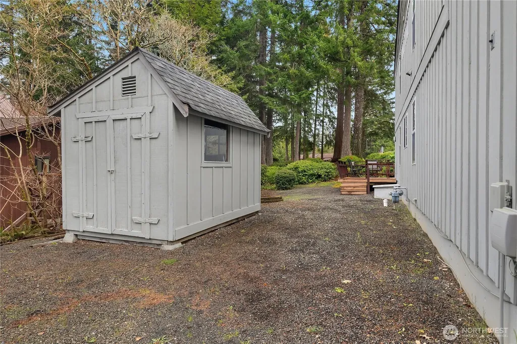 140 E Saint Andrews Drive Shelton WA 98584