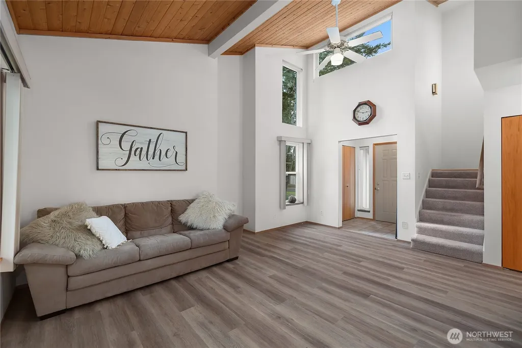 140 E Saint Andrews Drive Shelton WA 98584