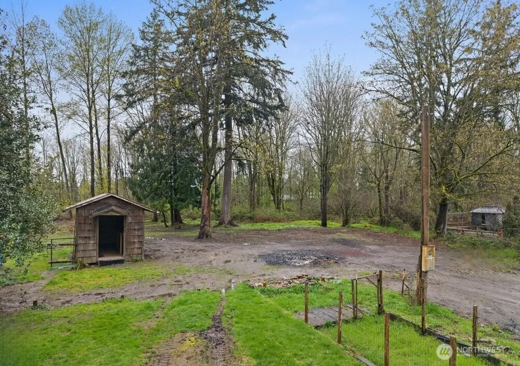 12843 175th Avenue SE Renton WA 98059