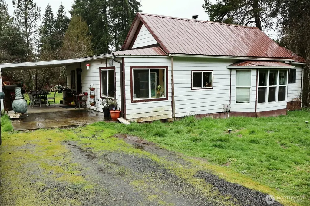 306 Minkler Road Winlock WA 98596