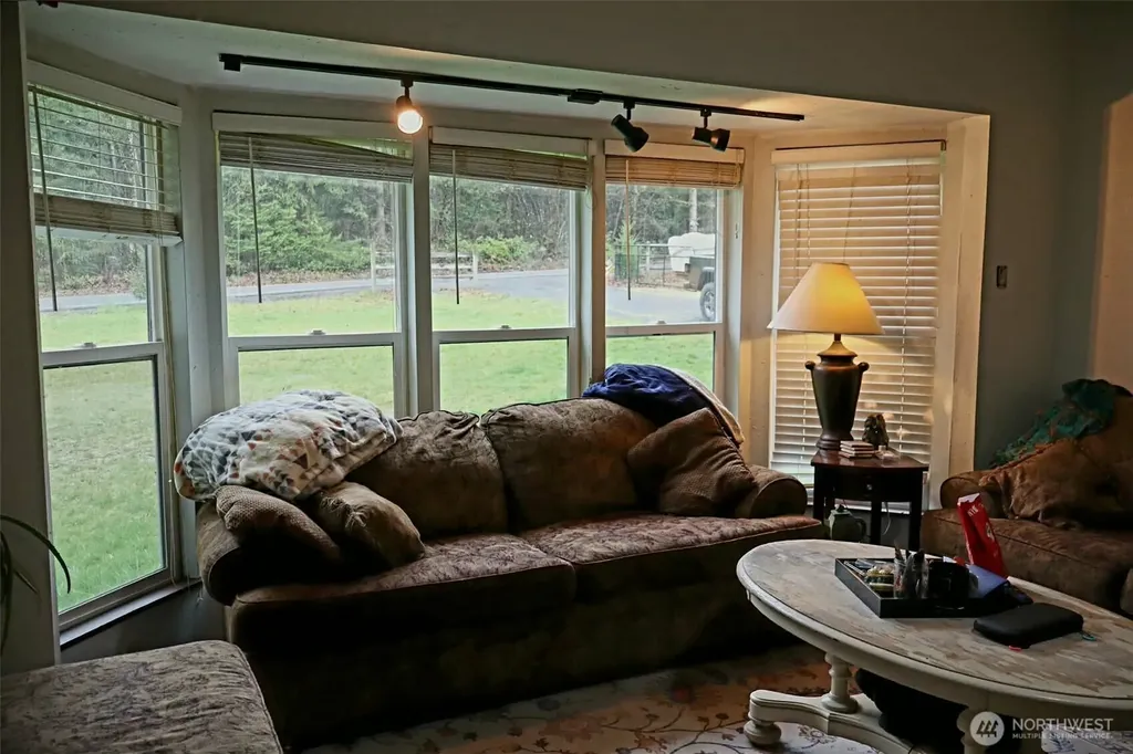 306 Minkler Road Winlock WA 98596