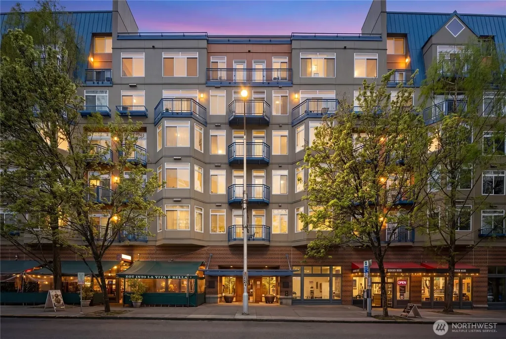 2415 2nd Avenue Seattle WA 98121