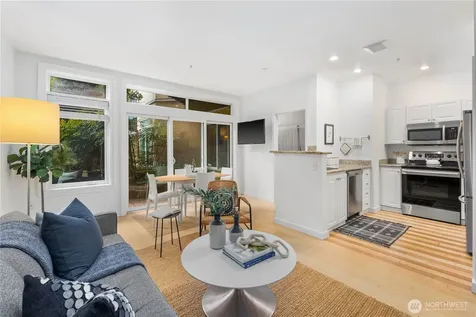2415 2nd Avenue Seattle WA 98121