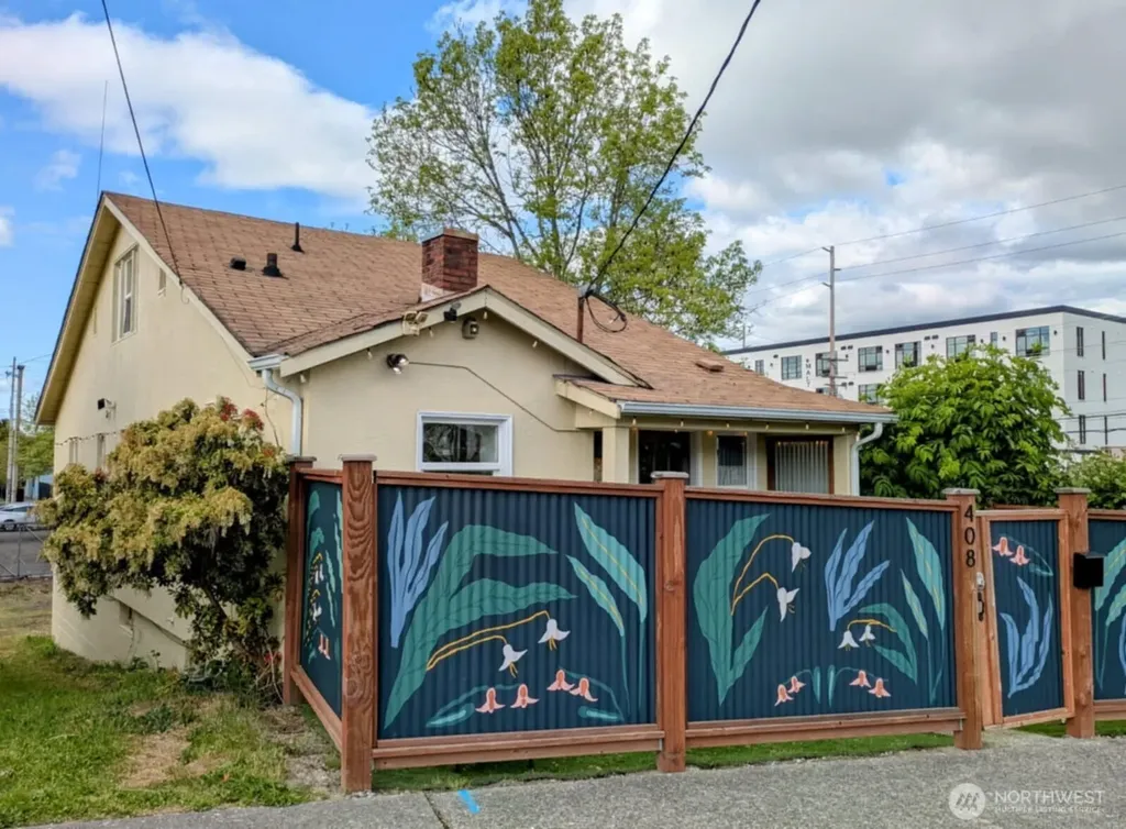 408 7th Avenue SE Olympia WA 98501