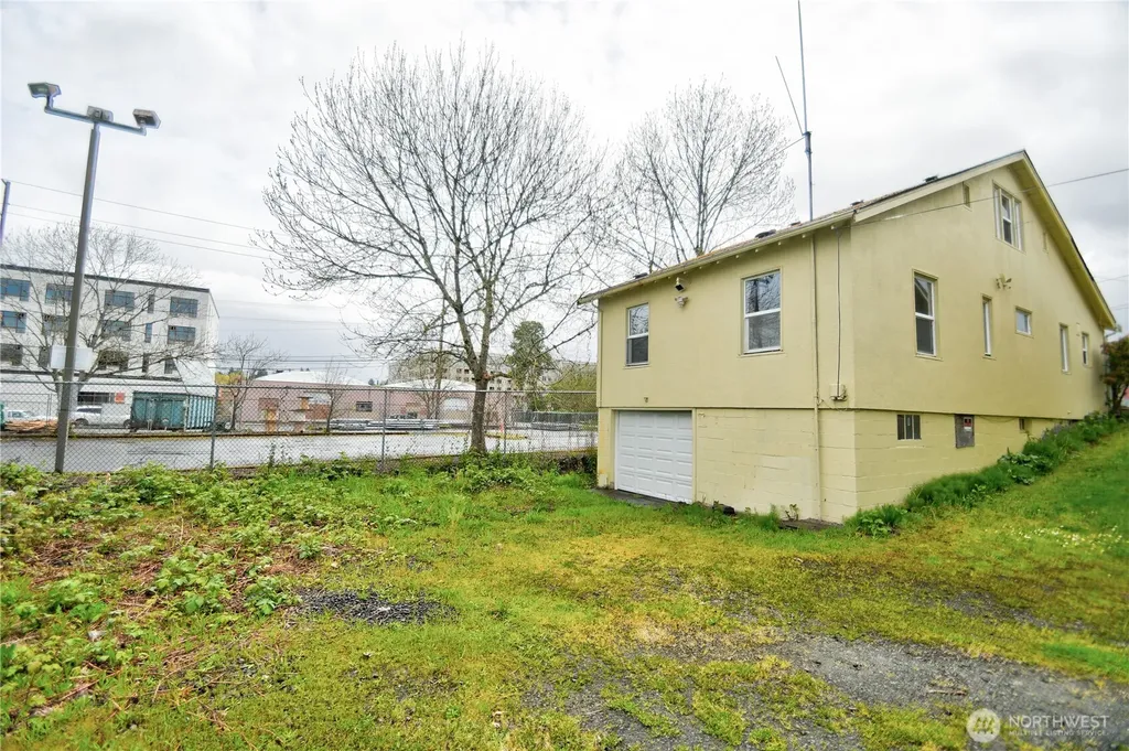408 7th Avenue SE Olympia WA 98501