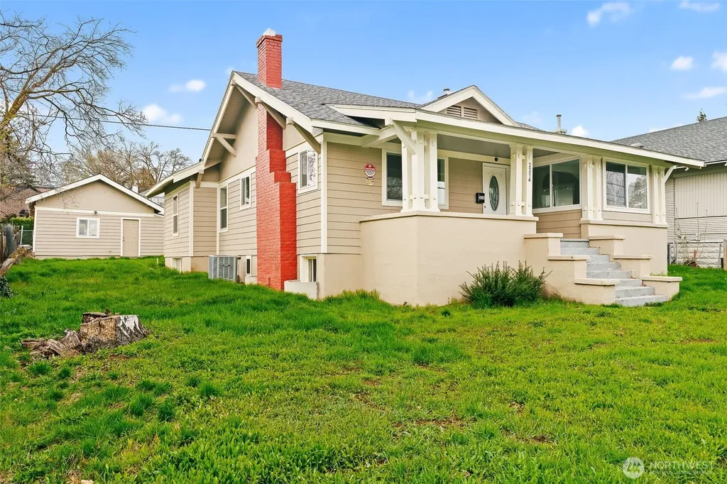 2214 Summitview Avenue Yakima WA 98902