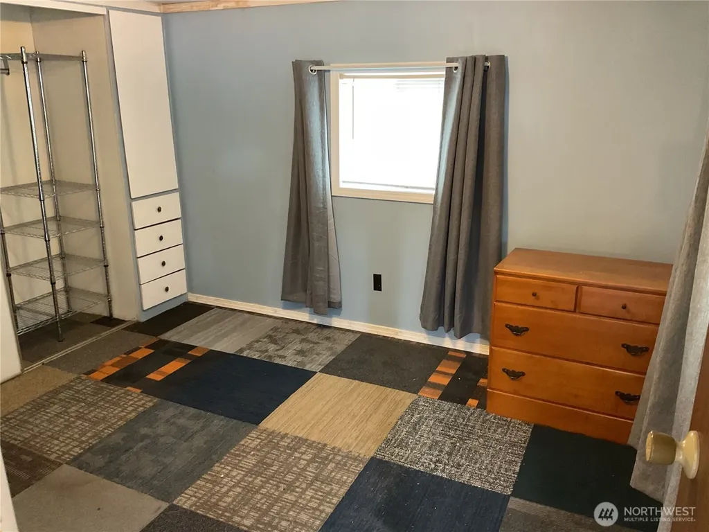 5629 113th Avenue E Puyallup WA 98372