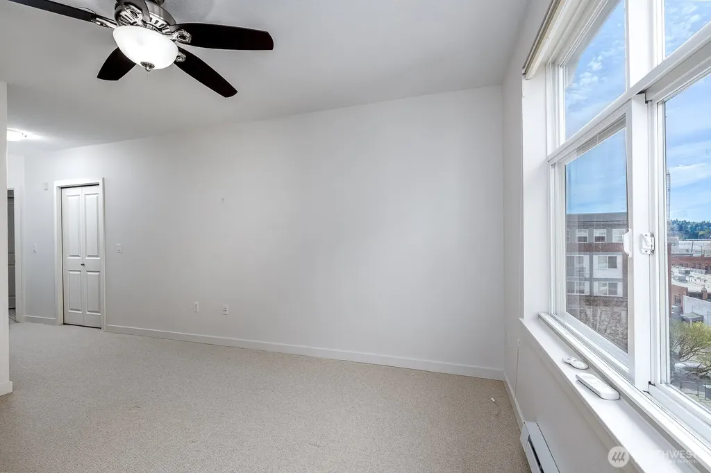 5440 Leary Avenue NW Seattle WA 98107