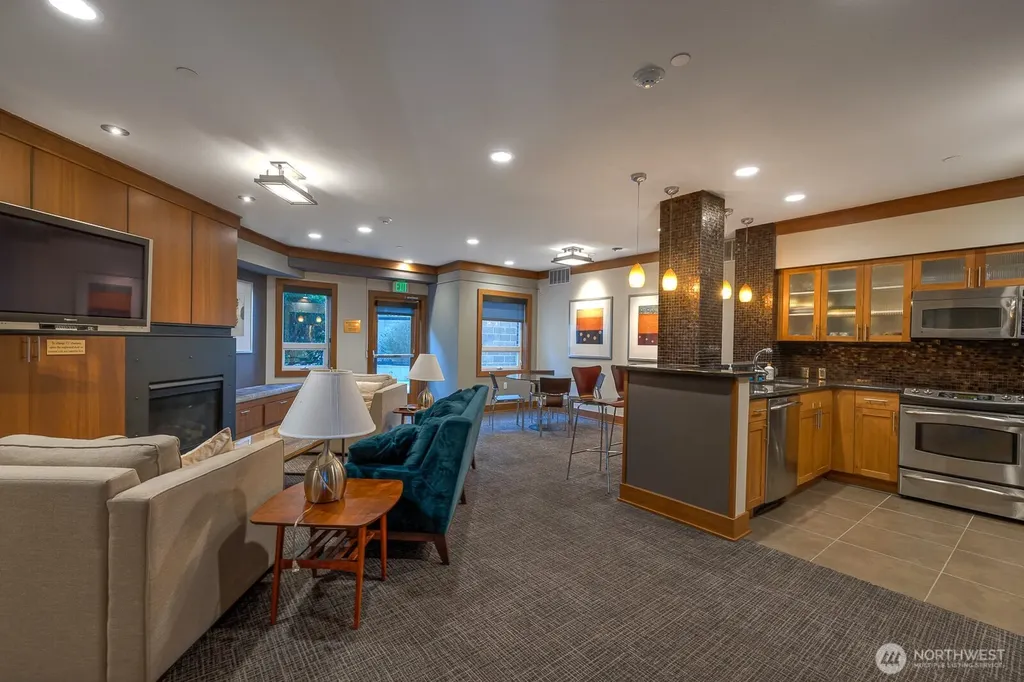 5440 Leary Avenue NW Seattle WA 98107