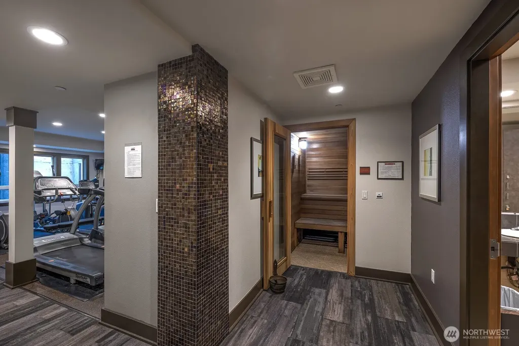5440 Leary Avenue NW Seattle WA 98107