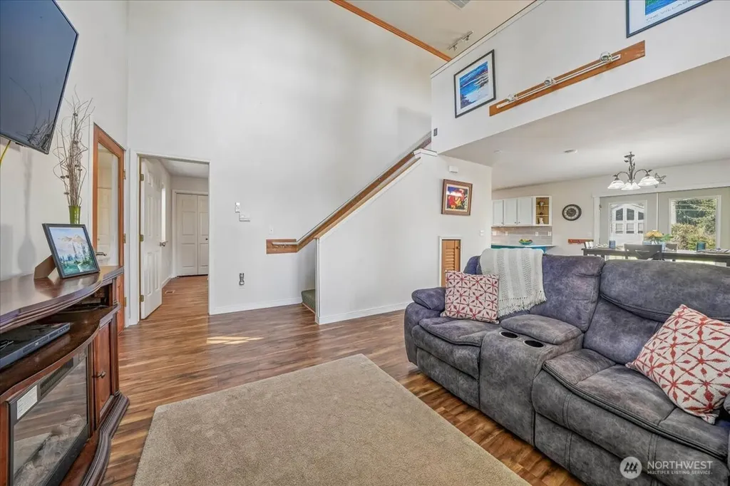 10520 100th Street Court Anderson Island WA 98303
