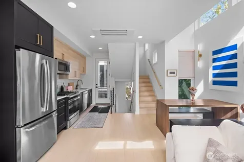 712 W Bertona Street Seattle WA 98119