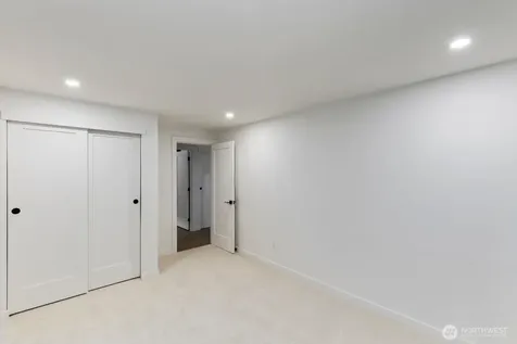 14824 119th Ave NE Kirkland WA 98034