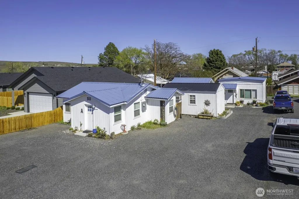 30 Cherry Street S Soap Lake WA 98851