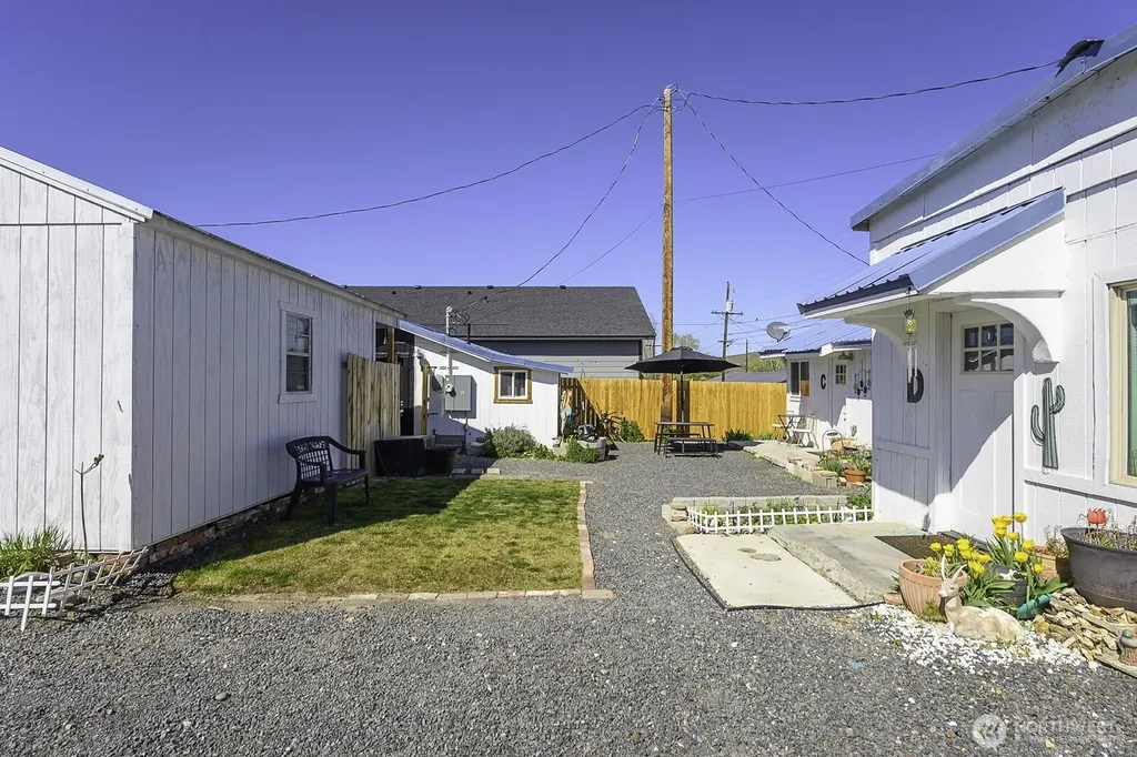 30 Cherry Street S Soap Lake WA 98851