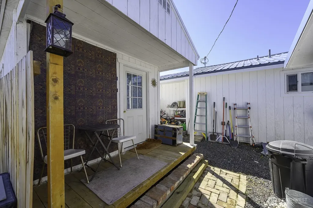 30 Cherry Street S Soap Lake WA 98851