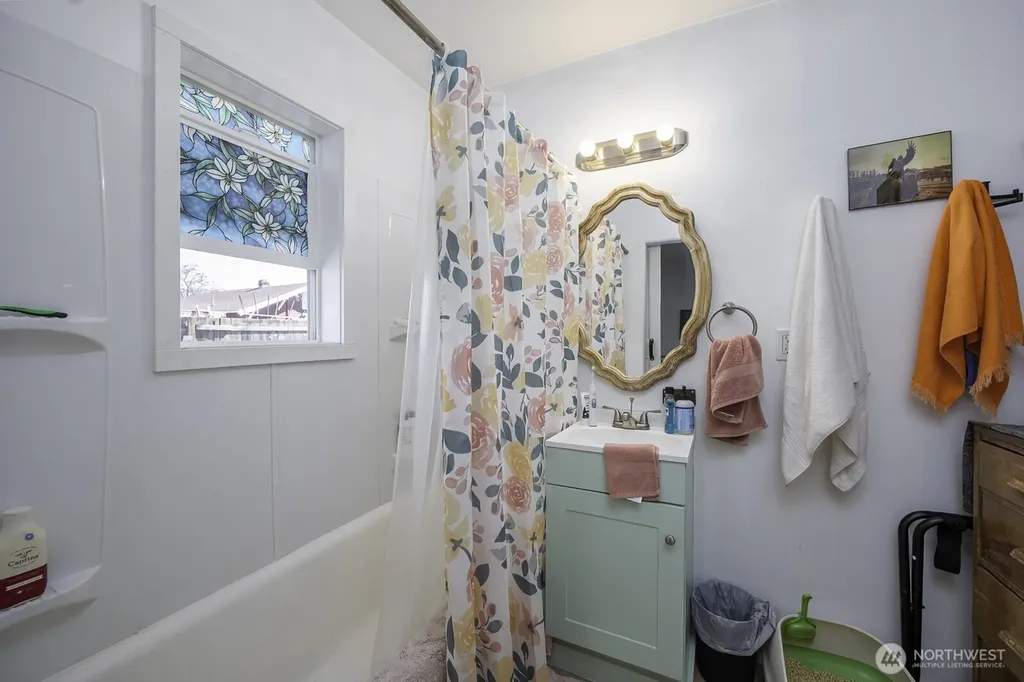 30 Cherry Street S Soap Lake WA 98851