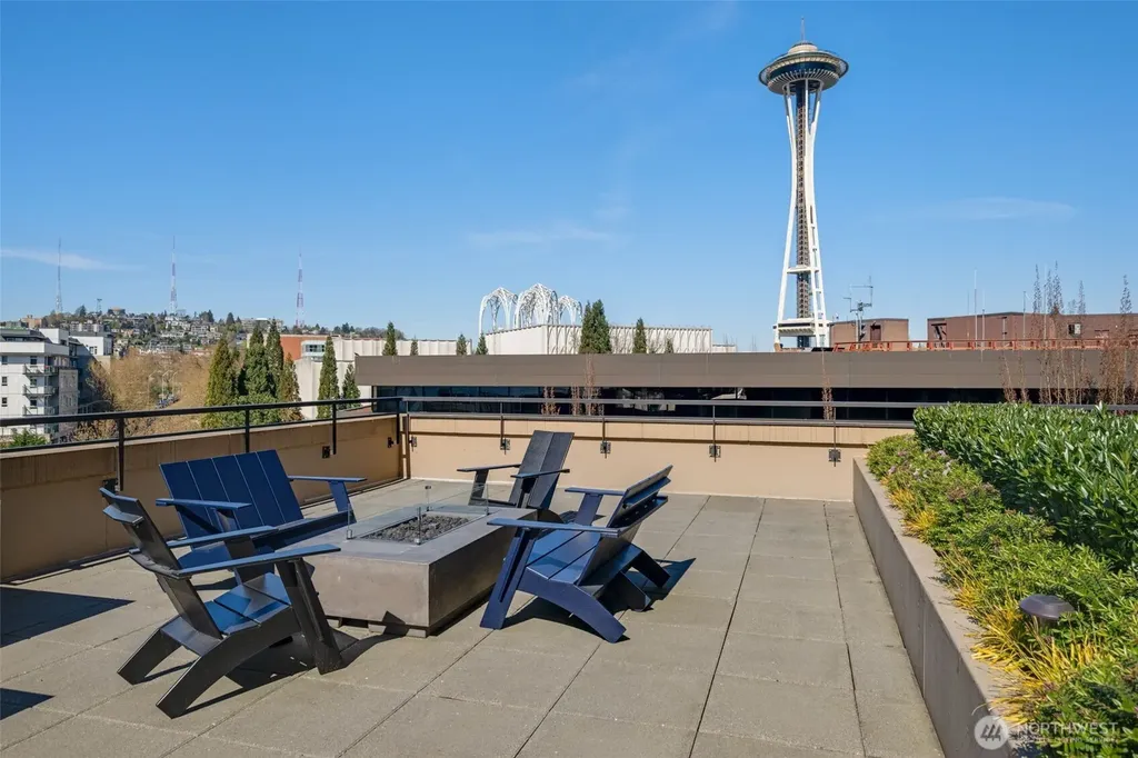 2911 2nd Avenue Seattle WA 98121